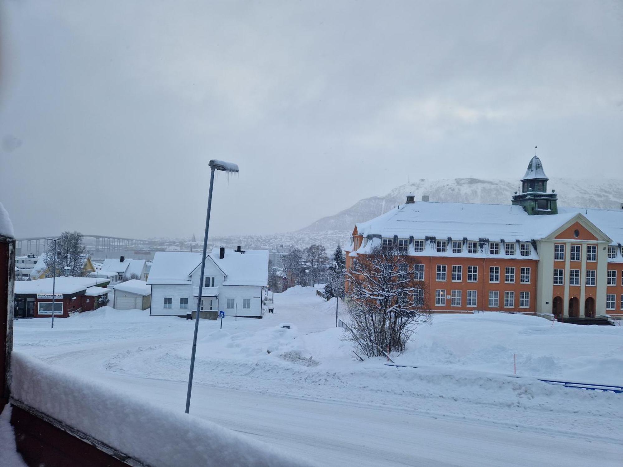 Apartamento Semi-Detached House Downtown Tromsø Exterior foto